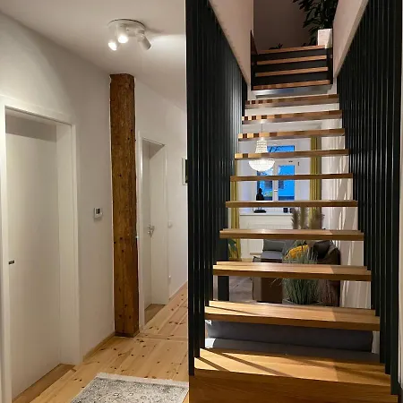 Апартаменты Voh Super Exklusives Loft, Zentral, Smart-Tv, Parkplatz Фоэнштраус Экстерьер фото